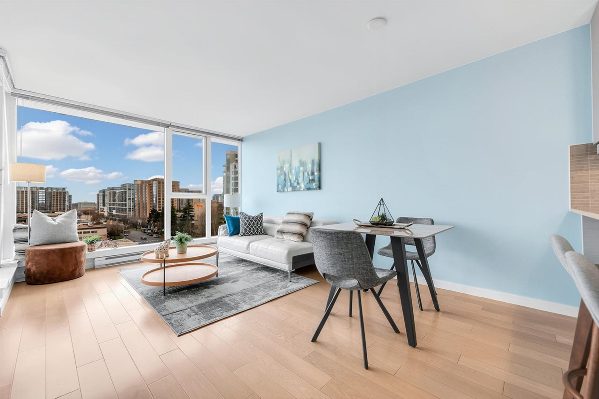 Living Room Photo of 909 7117 Elmbridge Way, Richmond, BC