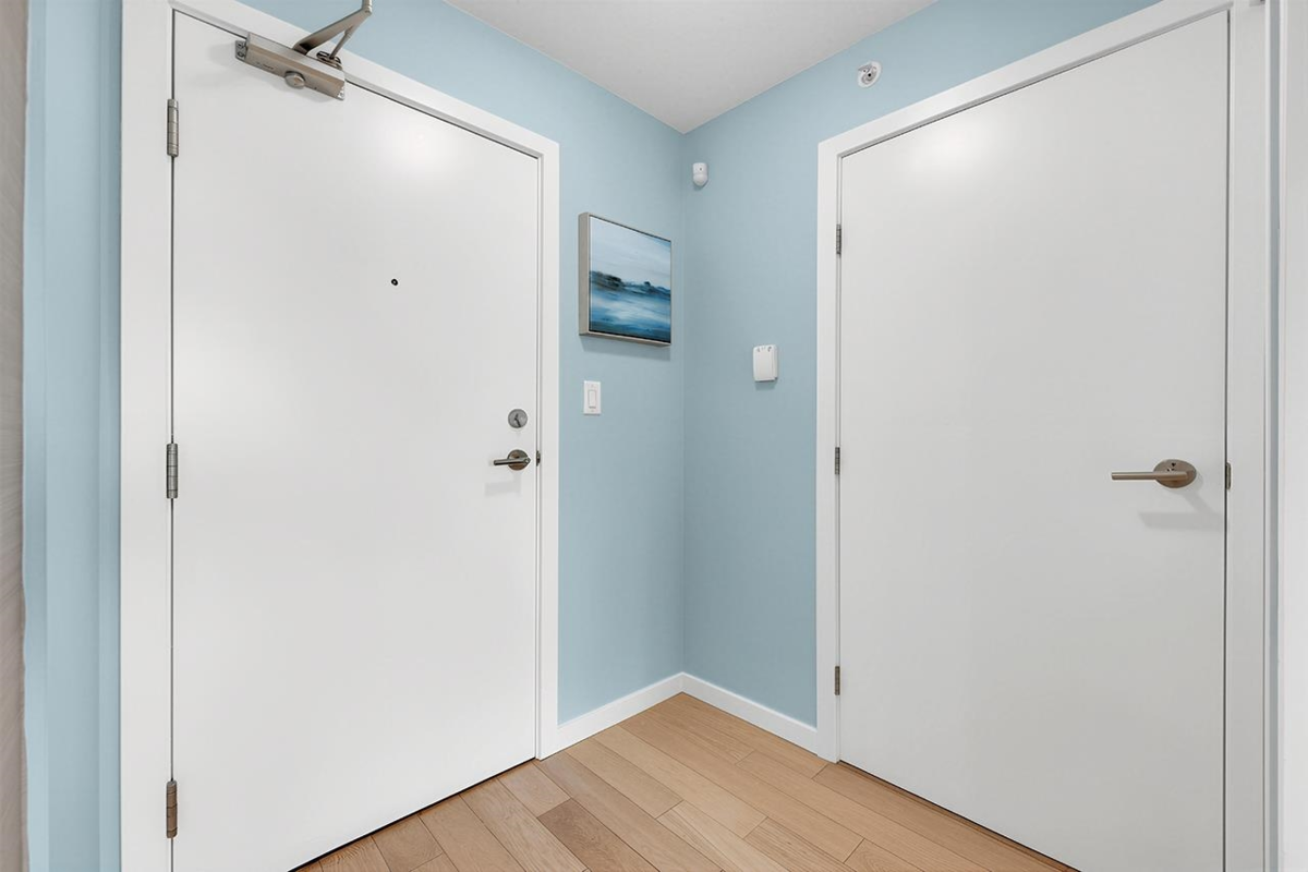 Powder Room Photo of 909 7117 Elmbridge Way, Richmond, BC