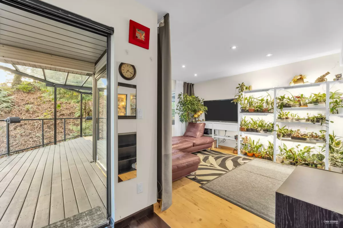 Laundry Room Photo of 210 Nelson Street, Coquitlam, BC