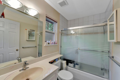 Entry Foyer Photo of 1067 Dansey Avenue, Coquitlam, BC