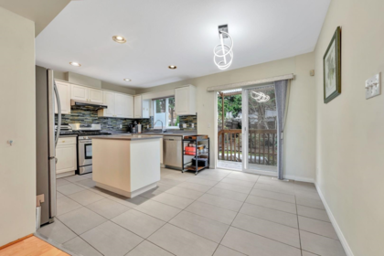 1067 Dansey Avenue, Coquitlam, BC, Coquitlam — Half Duplex for sale