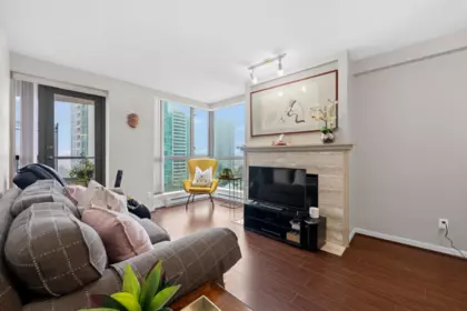 803 5848 Olive Avenue, Burnaby, BC, Burnaby — Apartment/Condo for sale