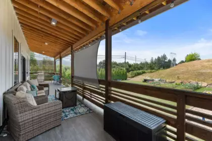 Hot Tub / Spa Photo of 10071 Parkwood Drive, Rosedale, BC