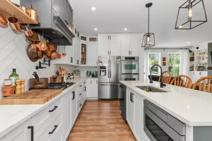 Kitchen Photo of 10071 Parkwood Drive, Rosedale, BC