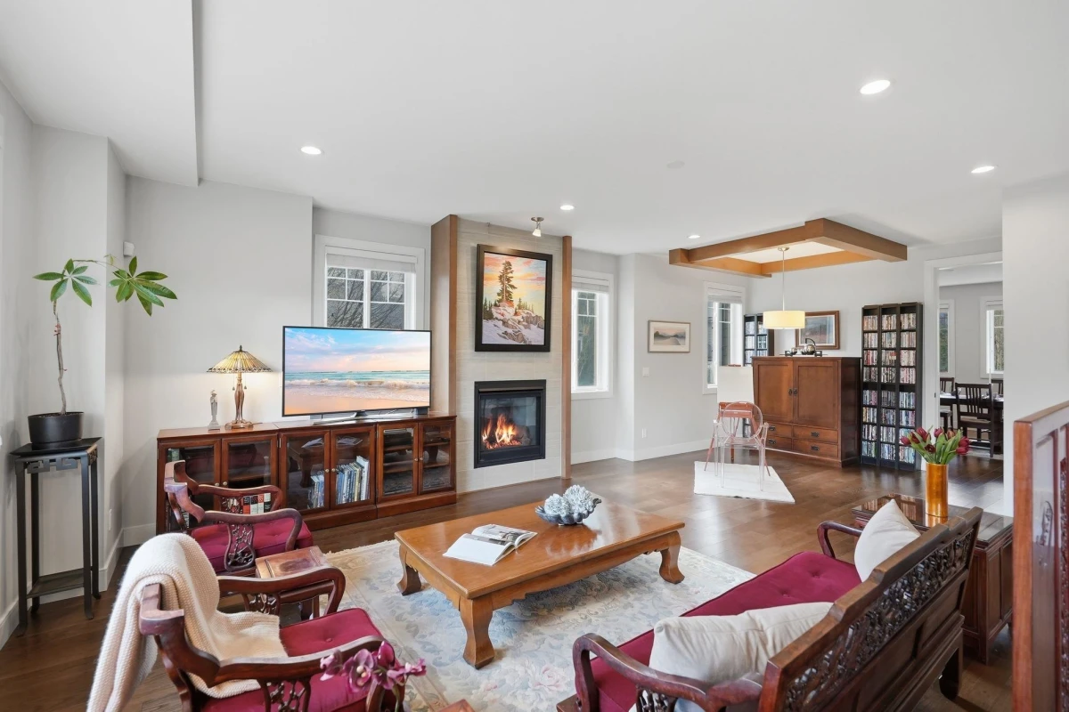 Family Room Photo of 65 15988 32 Avenue, Surrey, BC