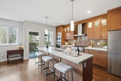 Kitchen Photo of 65 15988 32 Avenue, Surrey, BC