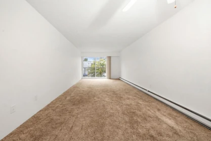Walk-In Closet Photo of 204 3136 Kingsway, Vancouver, BC