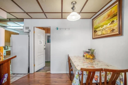 Primary Bathroom Photo of 3105 Dieppe Drive, Vancouver, BC