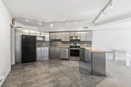 Mudroom Photo of 11151 164 Street, Surrey, BC
