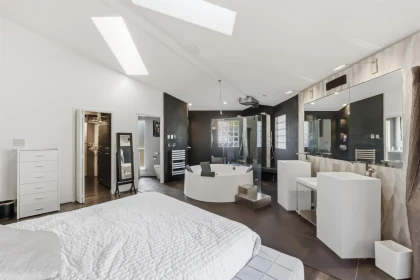 Powder Room Photo of 11151 164 Street, Surrey, BC