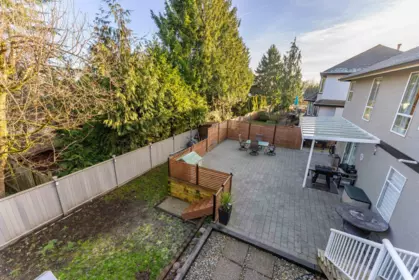 Entry Foyer Photo of 5912 190a Street, Surrey, BC