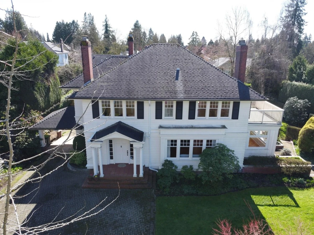 Exterior Rear Photo of 1570 W 36th Avenue, Vancouver, BC