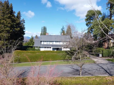 Garden / Landscaping Photo of 1570 W 36th Avenue, Vancouver, BC
