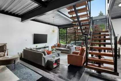 Breakfast Nook Photo of 1777 Deep Cove Road, North Vancouver, BC