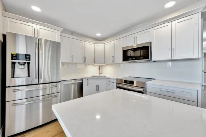 Breakfast Nook Photo of 1702 13880 101 Avenue, Surrey, BC