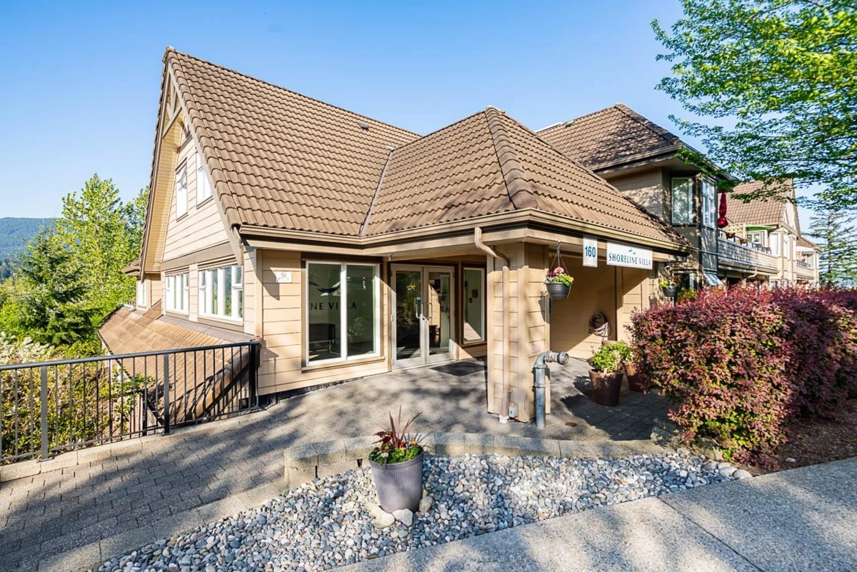 Family Room Photo of 303 160 Shoreline Circle, Port Moody, BC
