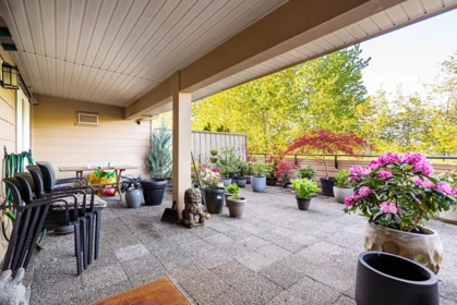 Front Yard Photo of 303 160 Shoreline Circle, Port Moody, BC