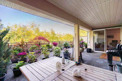 Garden / Landscaping Photo of 303 160 Shoreline Circle, Port Moody, BC