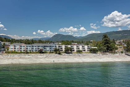 Community Amenities Photo (Clubhouse) of 205 5470 Inlet Avenue, Sechelt, BC