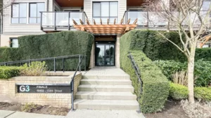 207 10455 154 Street, Surrey, BC