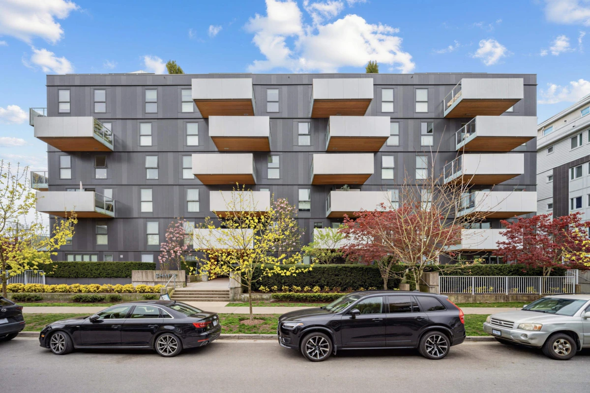 Exterior Rear Photo of 302 5089 Quebec Street, Vancouver, BC