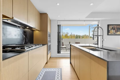 Loft / Bonus Room Photo of 302 5089 Quebec Street, Vancouver, BC