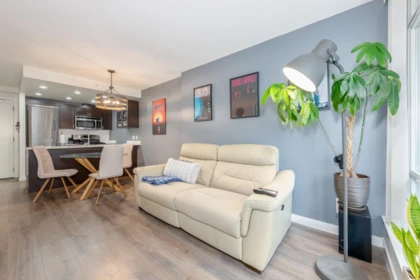 Breakfast Nook Photo of 606 4815 Eldorado Mews, Vancouver, BC
