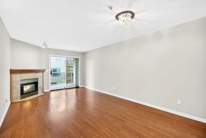303 20240 54a Avenue, Langley, BC, Langley — Apartment/Condo for sale