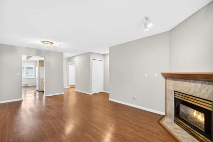 Kitchen Photo of 303 20240 54a Avenue, Langley, BC