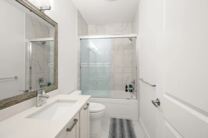 Hallway Photo of 22 5867 129 Street, Surrey, BC