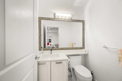 Primary Bathroom Photo of 22 5867 129 Street, Surrey, BC