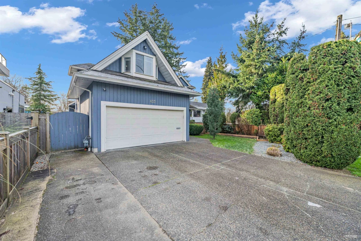 Exterior Rear Photo of 633 Fir Street, North Vancouver, BC