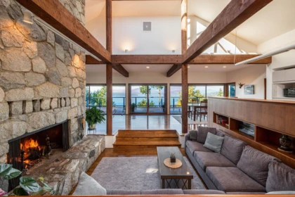 1675 Whitesails Drive, Bowen Island, BC, Bowen Island — Single Family Residence for sale