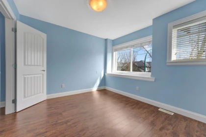 Outdoor Patio Photo of 7071 195a Street, Surrey, BC
