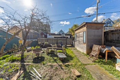 Outdoor Deck Photo of 764 E Georgia Street, Vancouver, BC