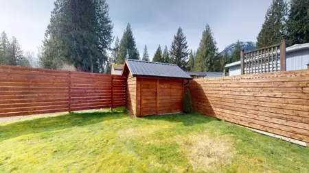 Laundry Room Photo of 98 1830 Mamquam Road, Squamish, BC