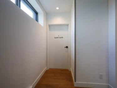 Entry Foyer Photo of 224 3131 Murray Street, Port Moody, BC