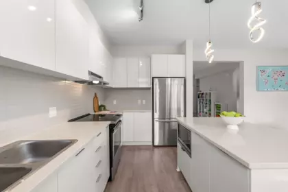Breakfast Nook Photo of 109 15111 Edmund Drive, Surrey, BC