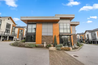 Hot Tub / Spa Photo of 109 15111 Edmund Drive, Surrey, BC