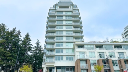 405 15165 Thrift Avenue, Surrey, BC, Surrey — Apartment/Condo for sale