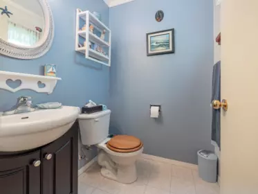 Basement Recreation Room Photo of 1459 Gower Point Road, Gibsons, BC