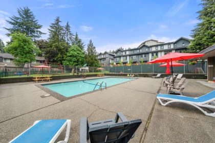 2315 Mountain Highway, North Vancouver, BC, North Vancouver — Townhouse for sale