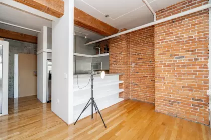 Laundry Room Photo of 703 518 Beatty Street, Vancouver, BC