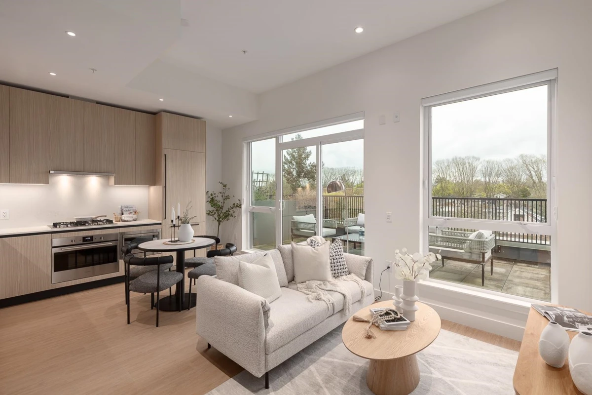 Living Room Photo of 601 2235 E Broadway, Vancouver, BC