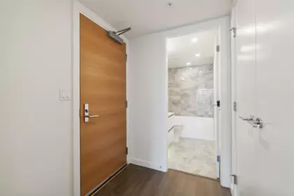 803 6633 Buswell Street, Richmond, BC, Richmond — Apartment/Condo for sale