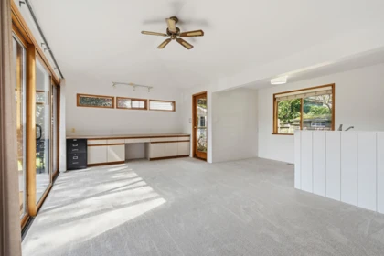 Breakfast Nook Photo of 2493 Haywood Avenue, West Vancouver, BC