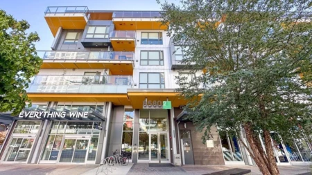 Outdoor Deck Photo of 711 8580 River District Crossing, Vancouver, BC