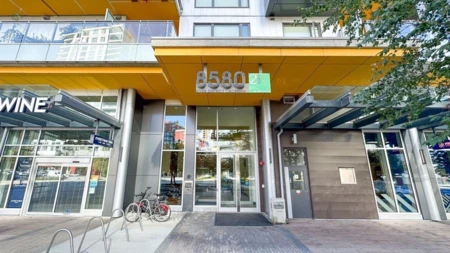 Outdoor Patio Photo of 711 8580 River District Crossing, Vancouver, BC