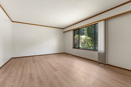 20984 Riverview Drive, Hope, BC, Hope — Single Family Residence for sale