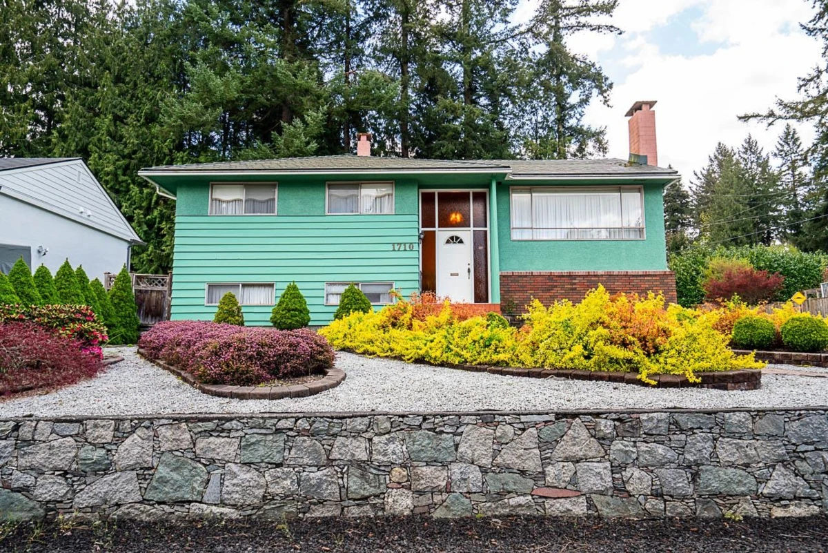 Family Room Photo of 1710 Western Drive, Port Coquitlam, BC